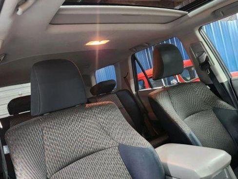 Used 2012 Toyota 4Runner SR5 w/ Convenience Pkg AWD/4WD image 18