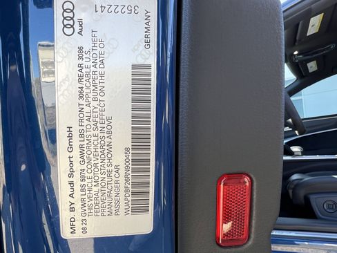 Certified 2024 Audi RS 7 Performance image 37