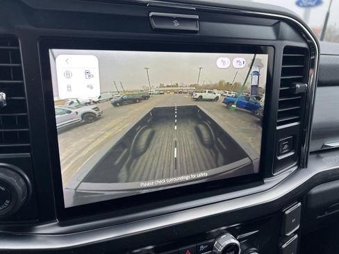 New 2026 Ford F350 Lariat w/ Black Appearance Package image 34