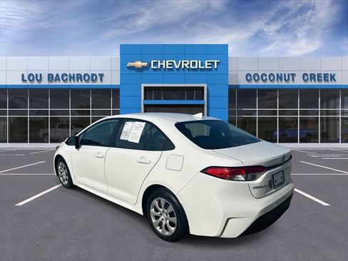Used 2024 Toyota Corolla LE FWD image 6