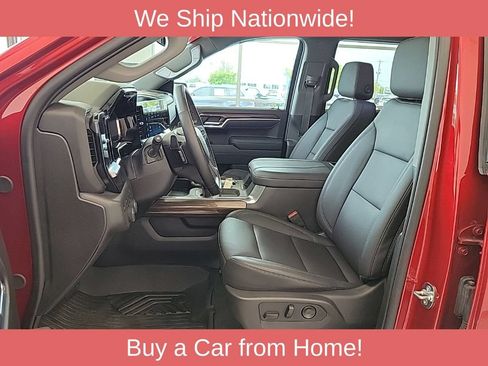 Used 2026 Chevrolet Silverado 1500 LT Trail Boss w/ LT Trail Boss Premium Package AWD/4WD image 9
