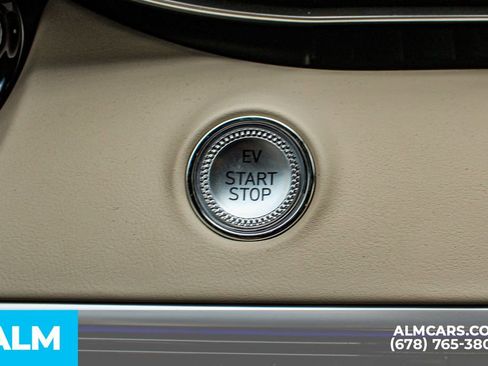 Used 2024 Genesis Electrified GV70 Advanced image 30