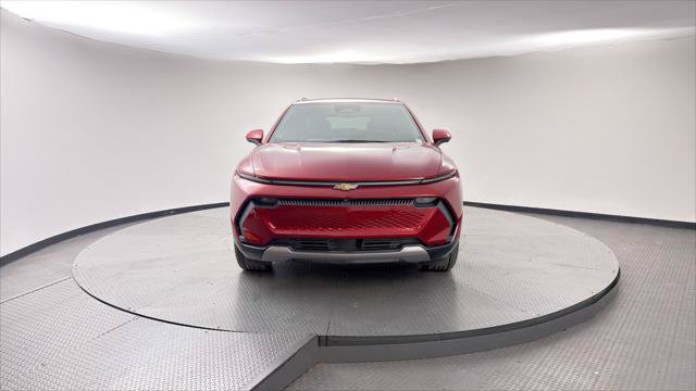 Used 2025 Chevrolet Equinox EV LT w/ Convenience Package FWD image 12