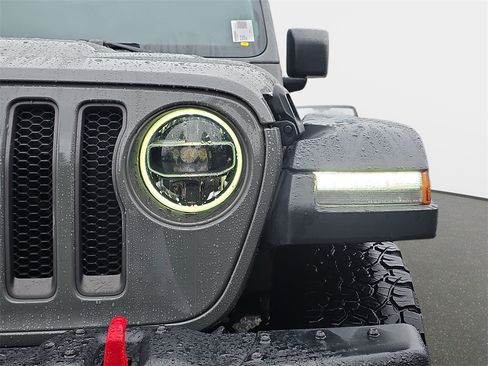 Used 2021 Jeep Wrangler Unlimited Rubicon w/ Uconnect 4C Nav & Sound Group image 35