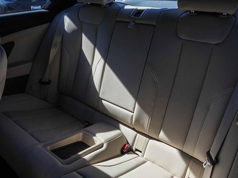 Used 2025 BMW M240i xDrive Coupe image 18