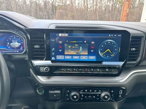 Used 2023 Chevrolet Silverado 1500 High Country w/ Z71 Off-Road Package image 24