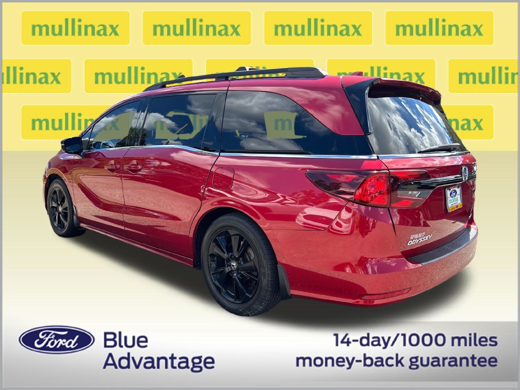 Used 2023 Honda Odyssey Sport image 3