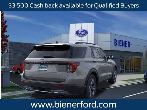 New 2026 Ford Explorer Active image 8