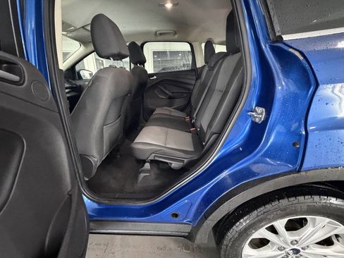 Used 2017 Ford Escape SE w/ Equipment Group 201A AWD/4WD image 20