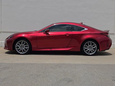Used 2022 Lexus RC 350 w/ Premium Package RWD image 2