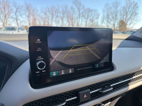 Certified 2023 Honda HR-V EX-L image 30