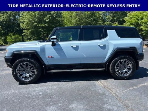 Used 2025 GMC Hummer EV 3X w/ LPO, Sport Package AWD/4WD image 11