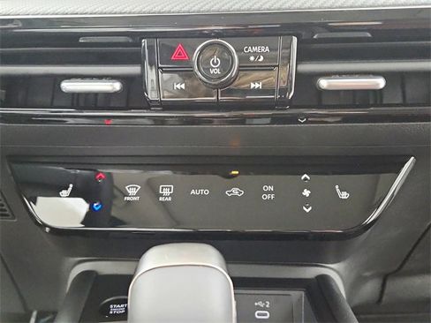 New 2026 Nissan Kicks SR w/ SR Premium Package image 31