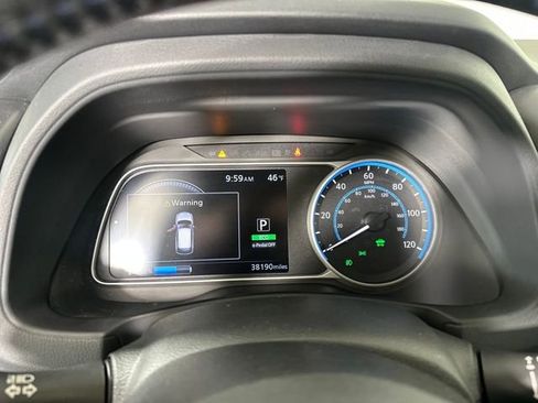 Used 2022 Nissan Leaf SL Plus image 17