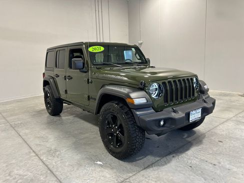 Used 2021 Jeep Wrangler Unlimited Sport image 4