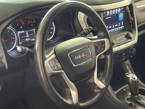 Used 2017 GMC Acadia SLT image 14
