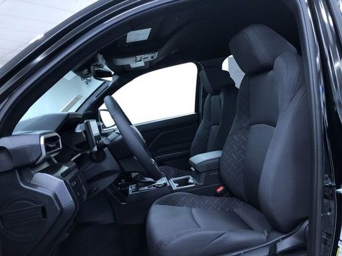 New 2026 Toyota Tacoma SR5 AWD/4WD image 12