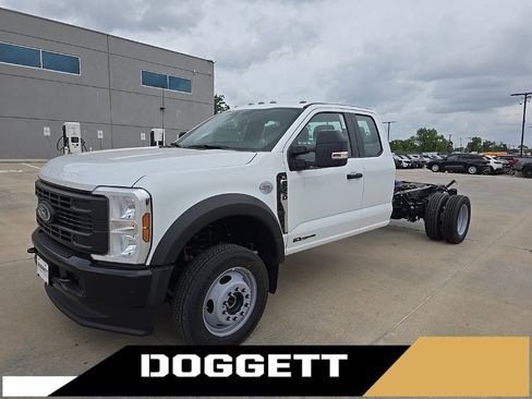 New 2025 Ford F550 XL image 1