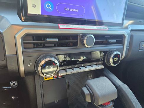 Used 2024 Toyota Tacoma TRD Sport w/ TRD Sport Premium Package AWD/4WD image 30