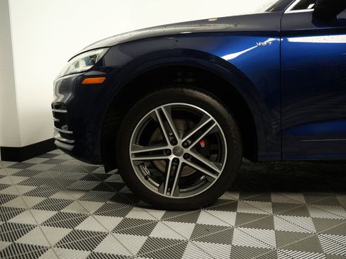 Used 2018 Audi SQ5 Prestige w/ Prestige Package image 10