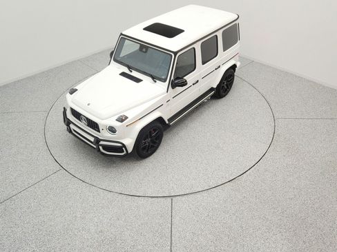Used 2024 Mercedes-Benz G 63 AMG 4MATIC w/ Seat Comfort Package image 9