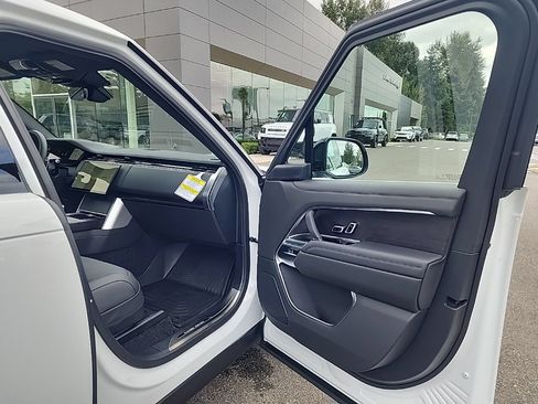 New 2026 Land Rover Range Rover SE AWD/4WD image 20