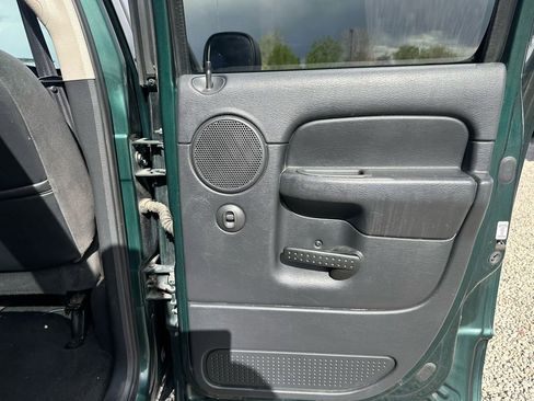 Used 2002 Dodge Ram 1500 Truck ST AWD/4WD image 21