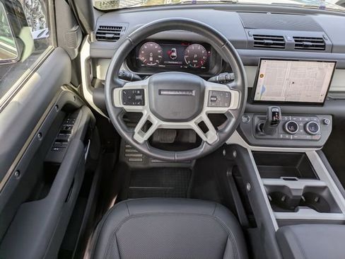 Used 2025 Land Rover Defender 110 S AWD/4WD image 12