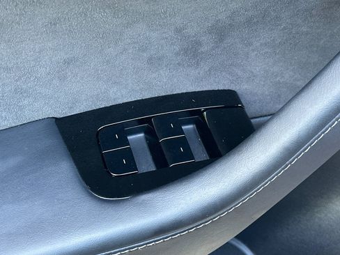 Used 2018 Tesla Model 3 Long Range image 13