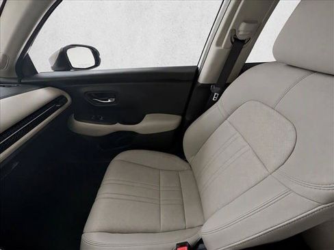 Certified 2024 Honda HR-V EX-L image 22