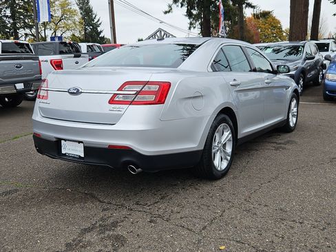 Used 2013 Ford Taurus SEL image 5