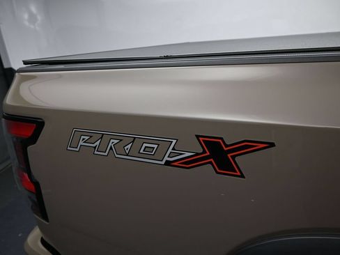 Used 2023 Nissan Frontier Pro-X w/ Pro-X Premium Package RWD image 12
