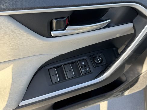 New 2025 Toyota RAV4 XLE image 18