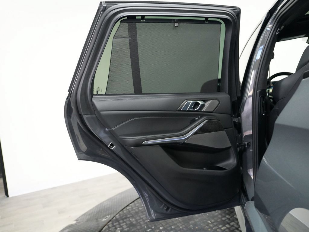 Used 2026 BMW X5 M Competition AWD/4WD image 14