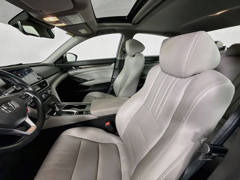 Used 2018 Honda Accord EX-L image 11