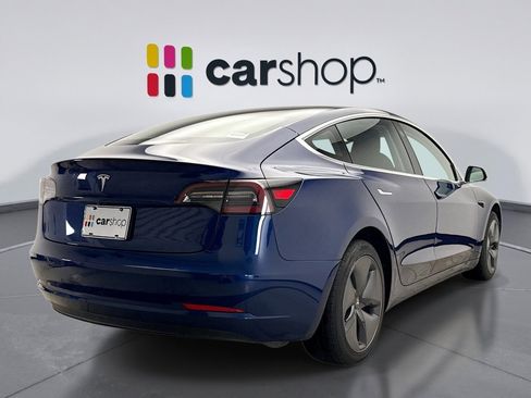 Used 2019 Tesla Model 3 Standard Range image 5