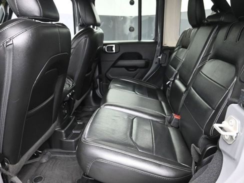 Used 2023 Jeep Wrangler Unlimited Sahara w/ Cold Weather Group image 14