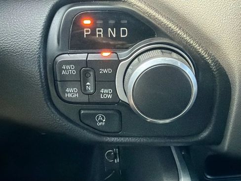 Used 2020 RAM 1500 Lone Star AWD/4WD image 23