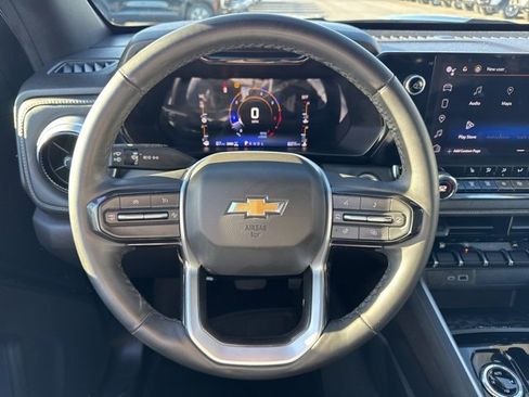 Used 2023 Chevrolet Colorado LT w/ LT Convenience Package III image 14