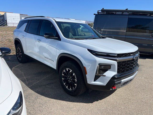 Used 2026 Chevrolet Traverse Z71 w/ Enhanced Driving Package AWD/4WD image 1