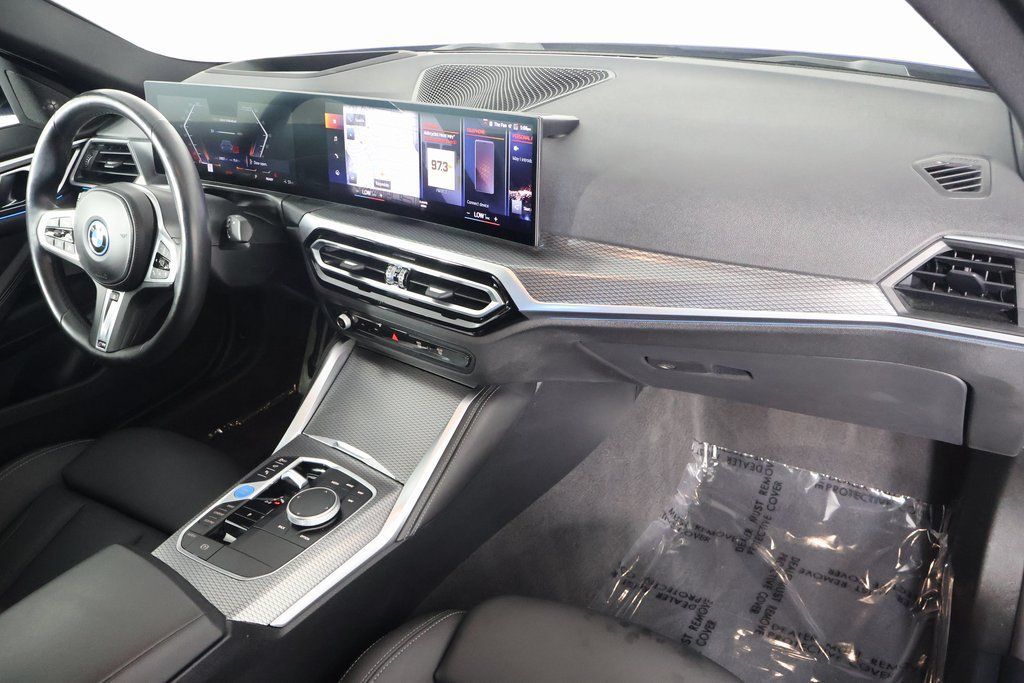 Used 2023 BMW i4 eDrive40 w/ M Sport Package RWD image 9