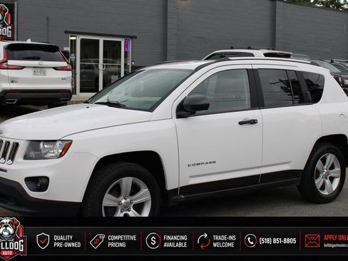 Used 2014 Jeep Compass Sport AWD/4WD image 1