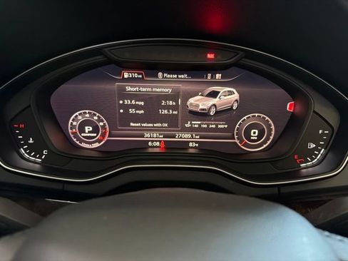 Used 2020 Audi Q5 Prestige AWD/4WD image 9