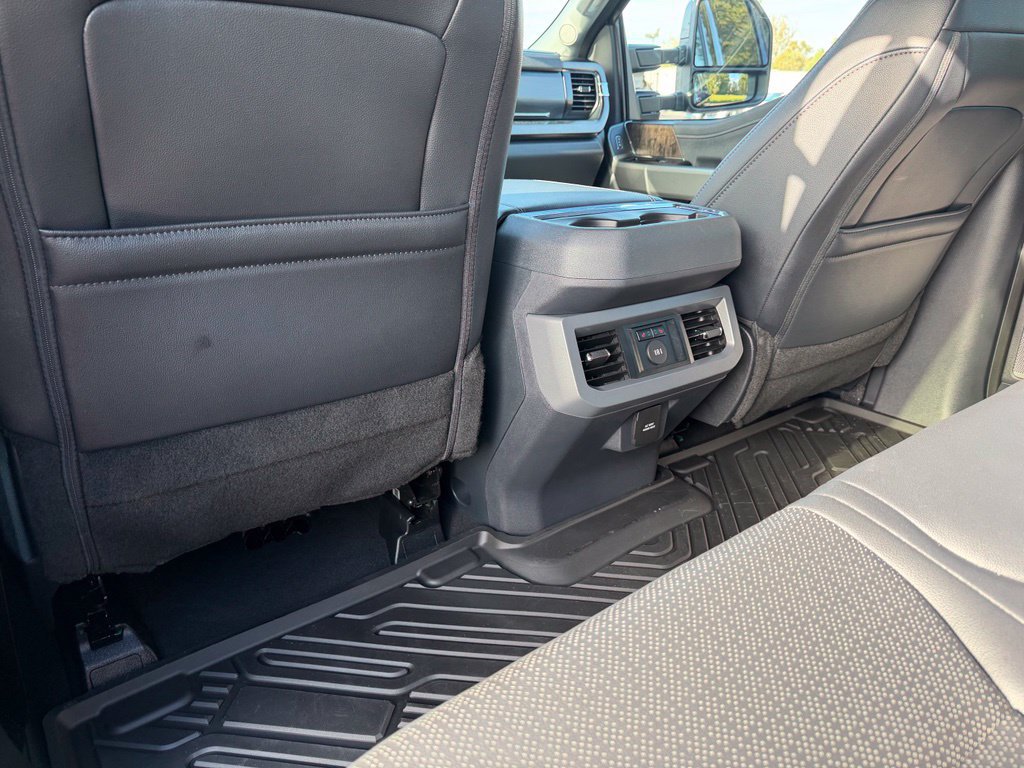 Used 2026 Ford F250 Lariat AWD/4WD image 19