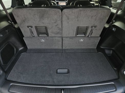 New 2026 Jeep Grand Cherokee L Limited RWD image 23