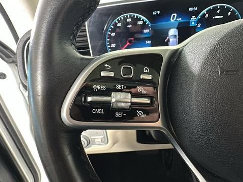 Used 2022 Mercedes-Benz GLE 350 4MATIC image 16