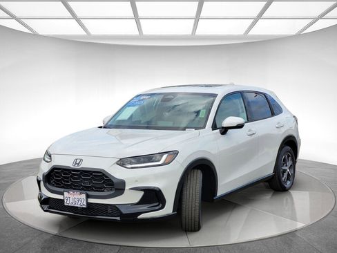 Certified 2025 Honda HR-V EX-L image 7