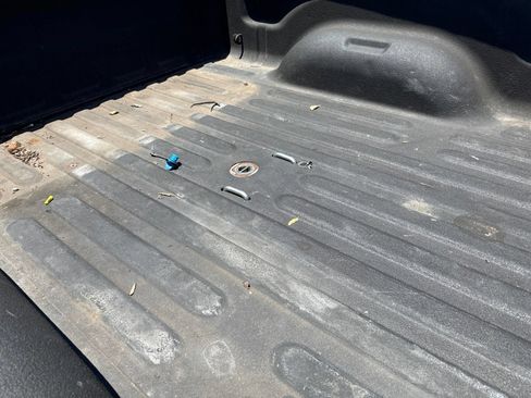 Used 2023 RAM 2500 Laramie AWD/4WD image 11