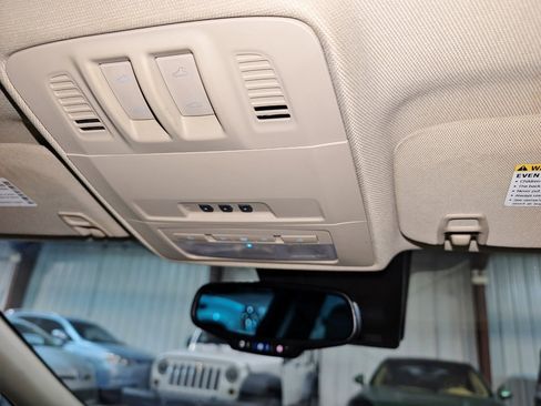 Used 2015 Buick Verano Leather w/ Experience Buick Package image 37