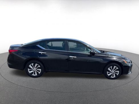 Used 2023 Nissan Altima 2.5 S image 16